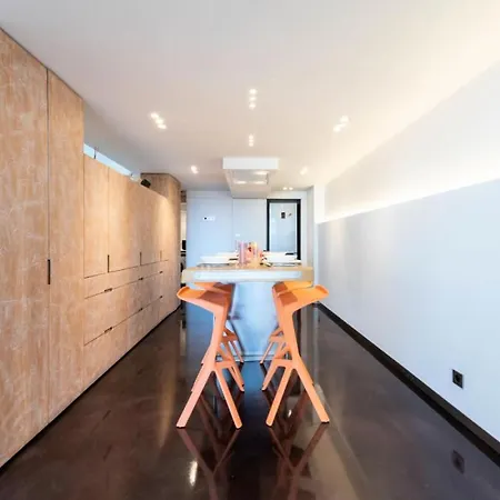 2p Duplex 75m² Avec Piscine - 2p Duplex 75m² Avec Piscine Mae-3023 *